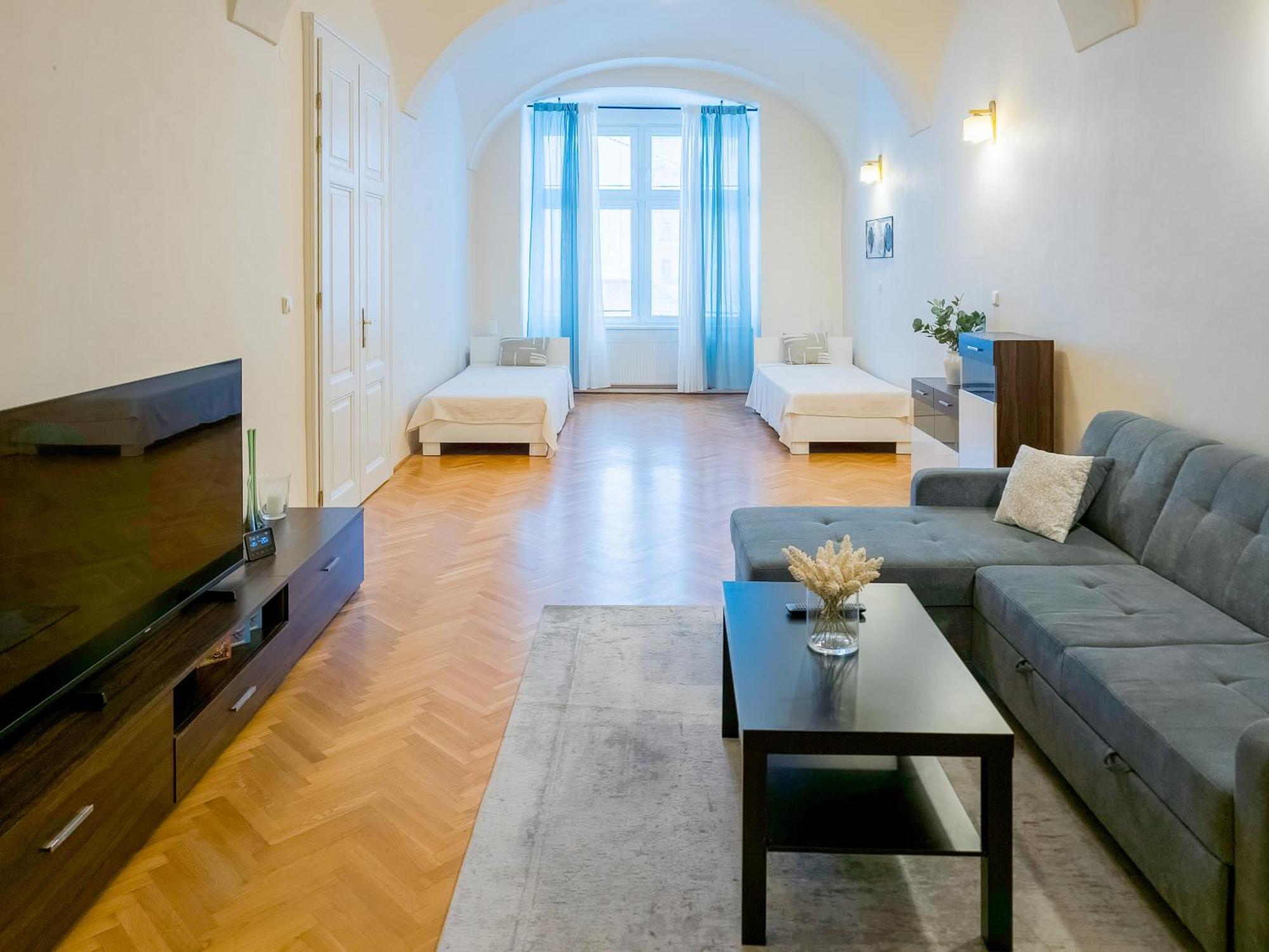 Luxury Vincents Apartments Кошице Экстерьер фото