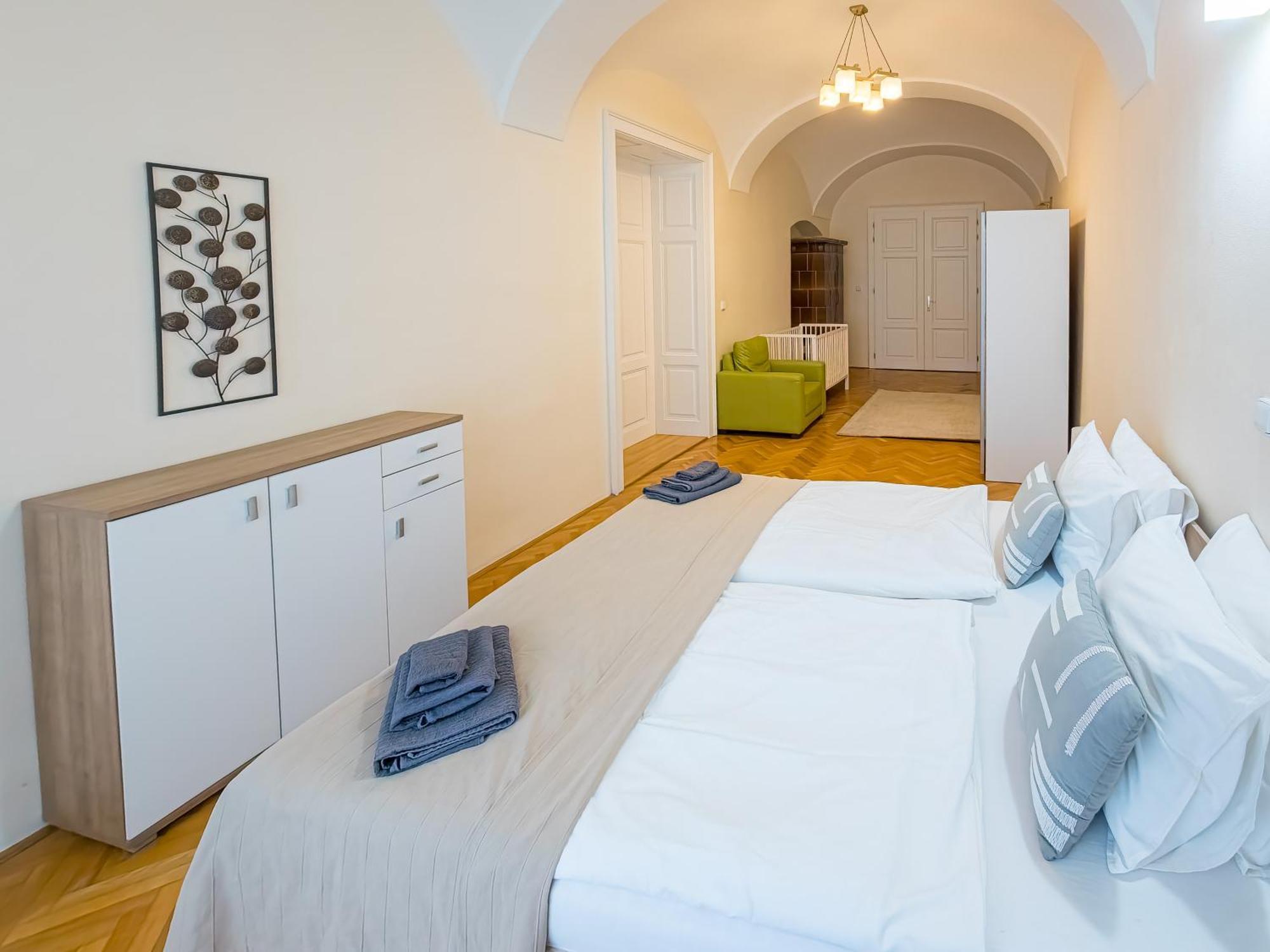 Luxury Vincents Apartments Кошице Экстерьер фото